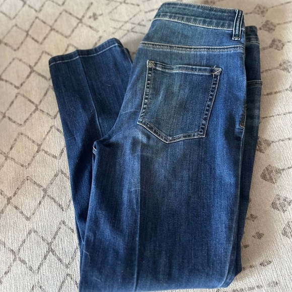 Chicos Blue Women's Jeans size 1 straight leg - Picture 1 of 4